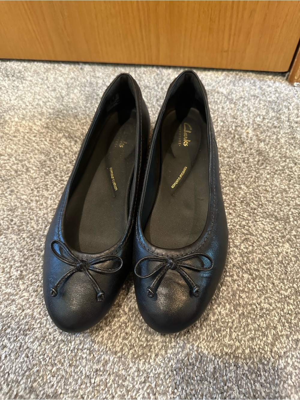 Clarks Black Leather Bow Ballet Flats